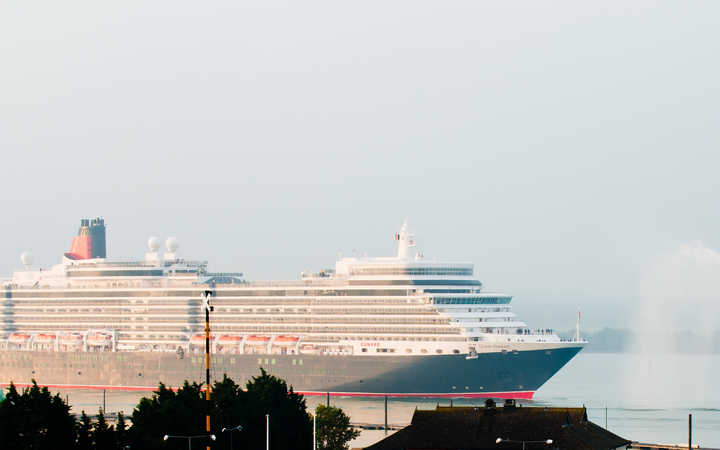 Bateau Queen Elizabeth